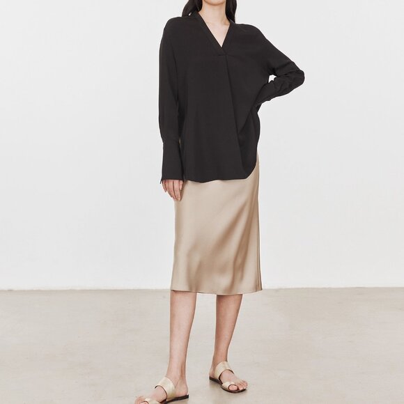 CHICJOC Luxury 100% Silk High-Density Glossy Blouse – Black – Size 36 - Picture 4 of 6